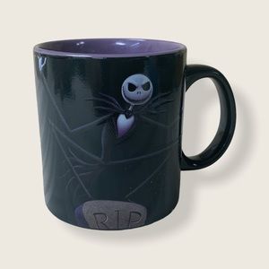 Jack Skellington Mug 20 oz Heat Reveals Graveyard
